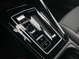 VW Golf VIII 2.0 TSI GTI DSG