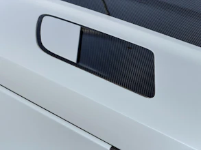 https://vehicle.imgix.net/4292725/aa16d763-e114-4327-aa30-3c6cece6e78a.jpeg