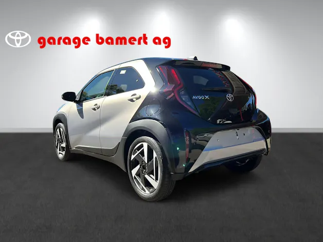 Toyota Aygo X 1.5 VVT-i HSD Style