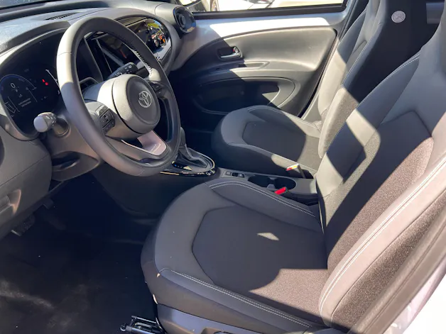 Toyota Aygo X 1.5 VVT-i HSD Style