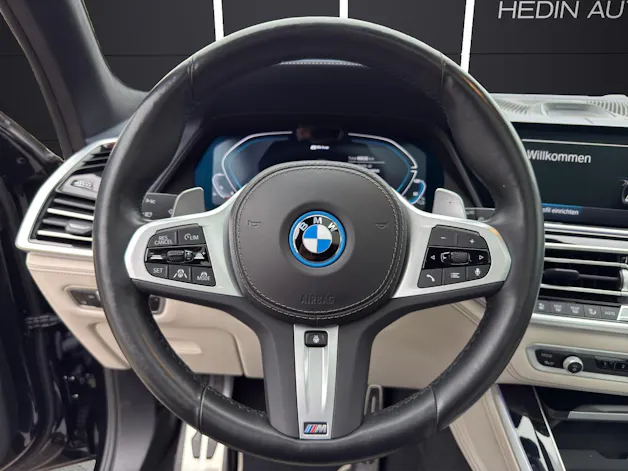 BMW X5 xDrive45e