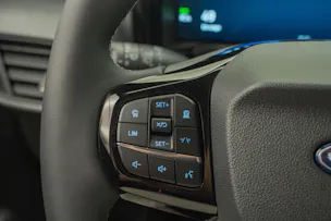 Ford E-Tourneo Courier Active
