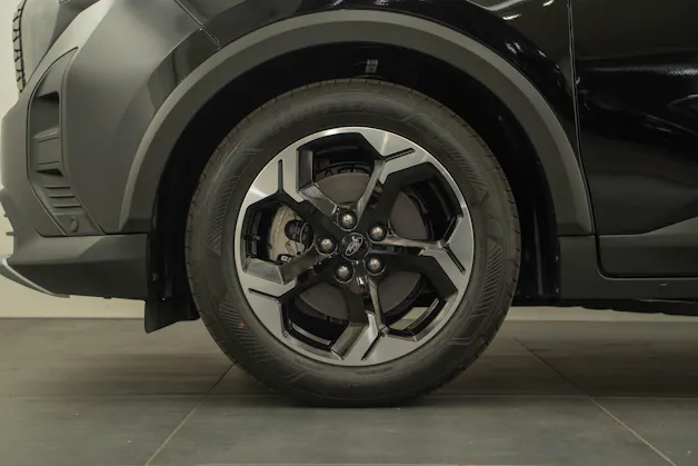 Ford E-Tourneo Courier Active