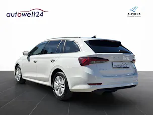 Škoda Octavia Combi 1.5 TSI mHEV DSG Ambition