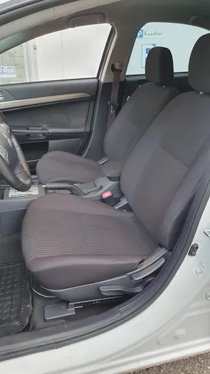 Mitsubishi Lancer 1.8 GS Automat