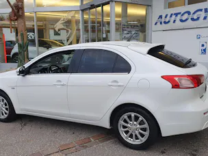 Mitsubishi Lancer 1.8 GS Automat