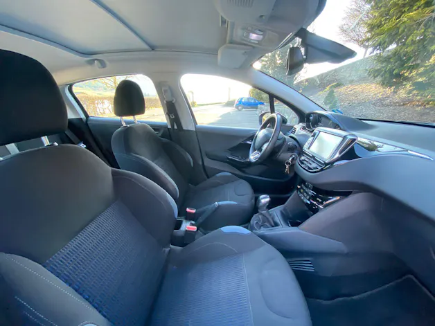 Peugeot 208 1.6 VTI Allure