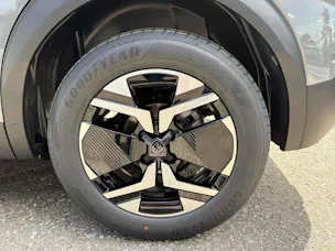 Peugeot 2008 1.2 145 MHEV GT