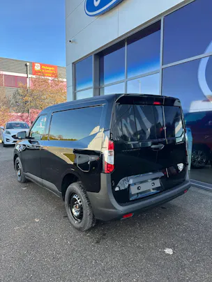 Ford Transit Courier van 1.0 EcoBoo Trend/125CV/Aut.