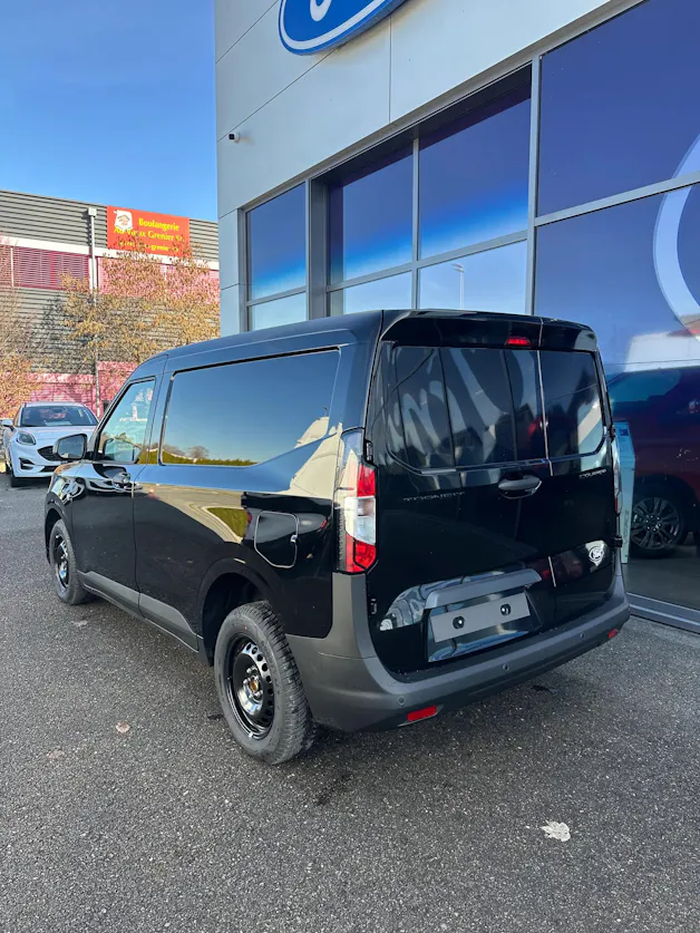 Ford Transit Courier van 1.0 EcoBoo Trend/125CV/Aut.