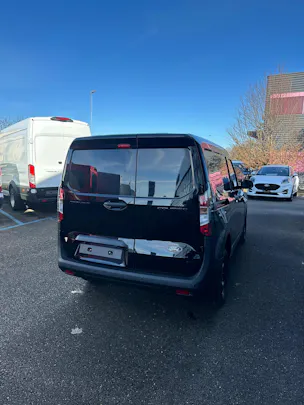 Ford Transit Courier van 1.0 EcoBoo Trend/125CV/Aut.