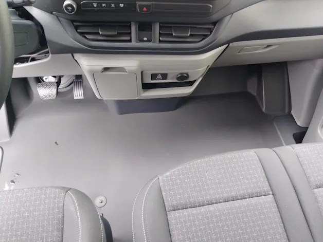 Ford Transit Custom Van 320 L1 2.5 Duratec 233 Trend PHEV