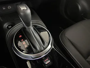 Nissan Juke 1.6 FHEV Tekna