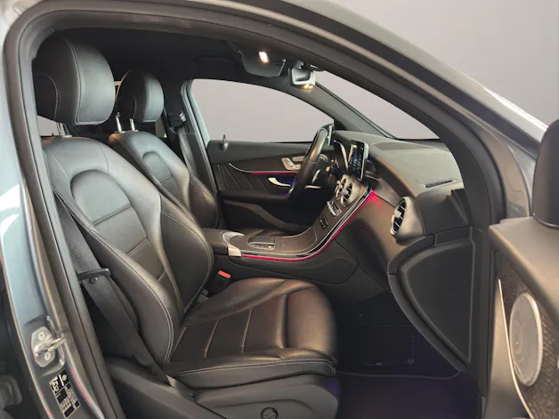 Mercedes-Benz GLC Coupé 200 AMG Line 4Matic 9G-Tronic