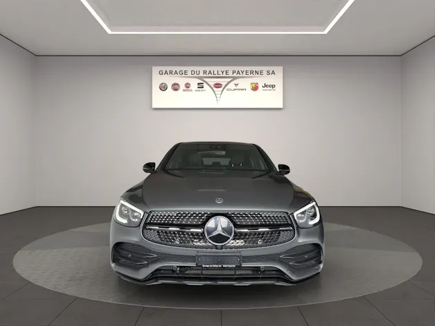 Mercedes-Benz GLC Coupé 200 AMG Line 4Matic 9G-Tronic