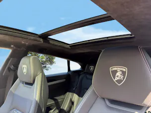 Lamborghini Urus E-Gear