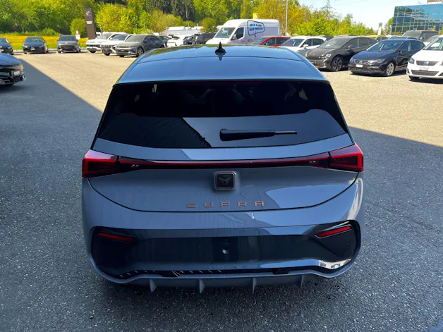 Cupra Born 79 kWh e-Boost Adrenaline