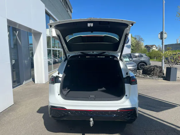 VW Tiguan 2.0 TDI SCR R-Line 4Motion DSG