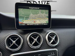 Mercedes-Benz A 180 AMG Line 7G-DCT
