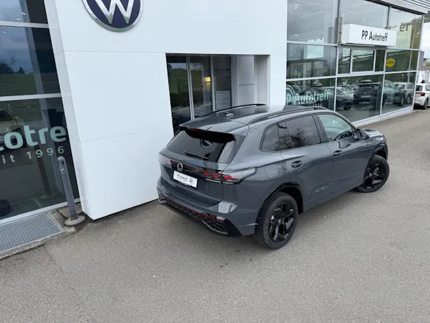 VW Tiguan 2.0 TSI DSG R-Line 4Motion