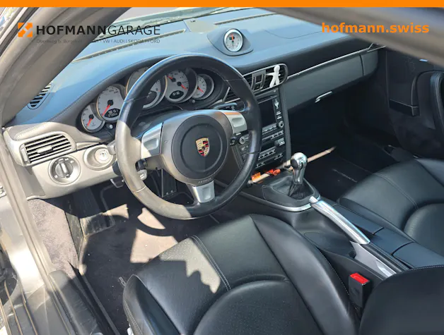 Porsche 911 Carrera 4S