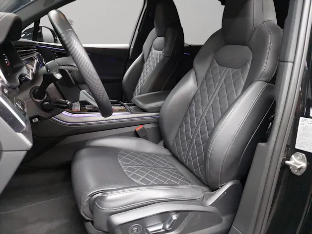Audi SQ7 TFSI quattro tiptronic