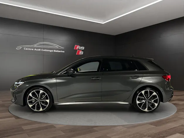 Audi A3 Sportback TFSI 110 kW S line Attraction S tronic