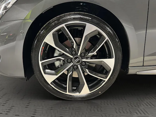 Audi A3 Sportback TFSI 110 kW S line Attraction S tronic