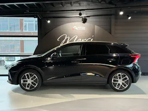 MG 4 EV 64kWh Luxury