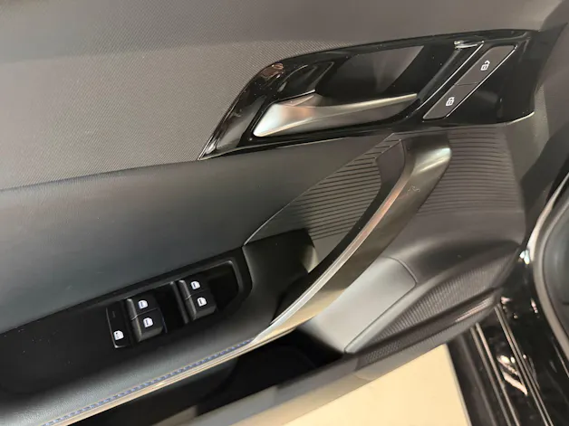 MG 4 EV 64kWh Luxury