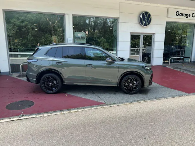 VW Tiguan R-Line UNITED