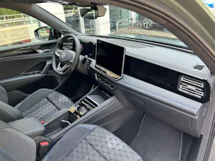 VW Tiguan R-Line UNITED