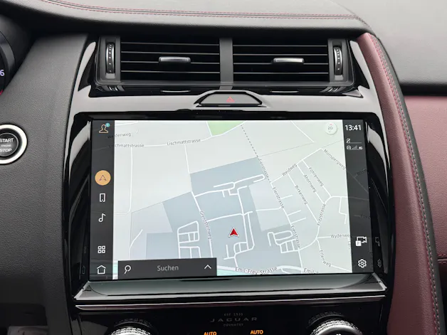 Jaguar E-Pace 2.0 I4 250 R-Dynamic HSE AWD