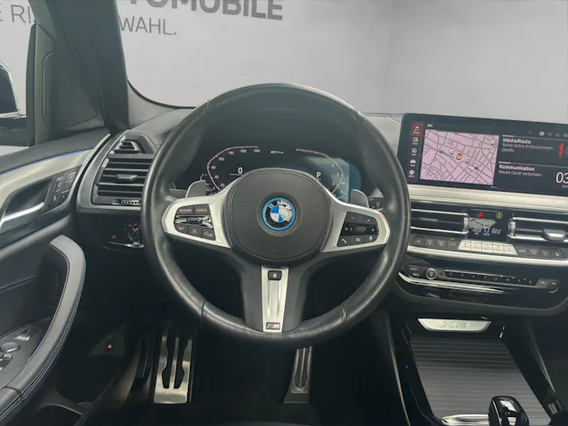 BMW X3 30e xDrive SAG