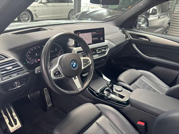 BMW X3 30e xDrive SAG