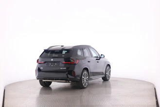 https://vehicle.imgix.net/4293322/a19eefad-73a9-47b2-a3a0-5b32996343c9.jpg