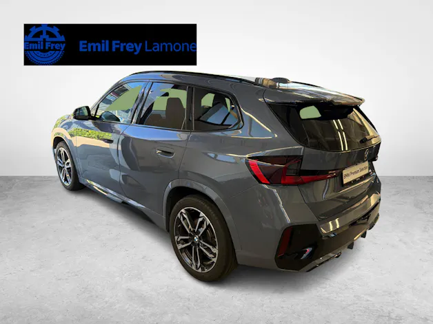 BMW X1 23d xDrive paddles