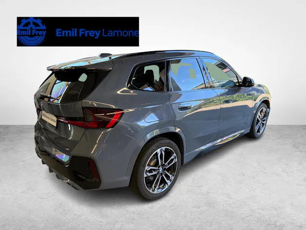 BMW X1 23d xDrive paddles