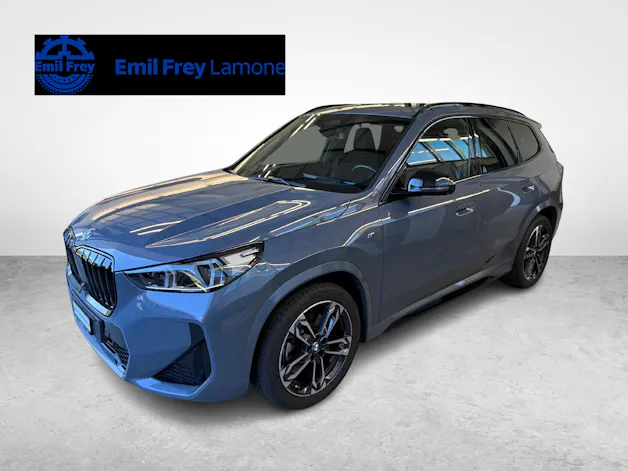 BMW X1 23d xDrive paddles