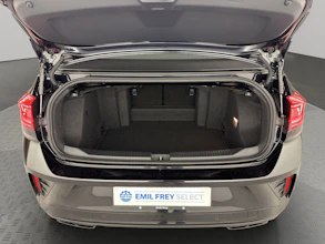 https://vehicle.imgix.net/4293388/f509f786-c285-4d59-8bb0-6e72b9c22b1d.jpg