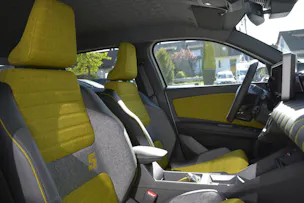 Renault R5 E-Tech Comfort Range iconic five