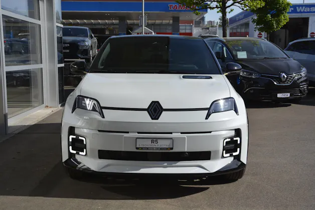 Renault R5 E-Tech Comfort Range iconic five