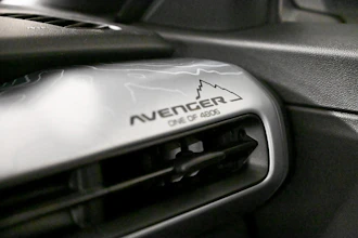 https://vehicle.imgix.net/4293464/8640445f-d683-49f9-a65e-86c82dc73b87.jpg