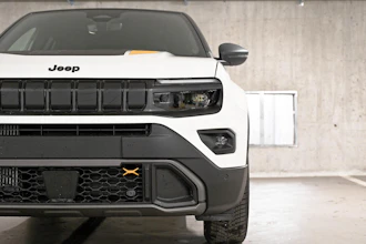 https://vehicle.imgix.net/4293464/d064aac9-d92d-429d-bae0-69c8d67a072e.jpg