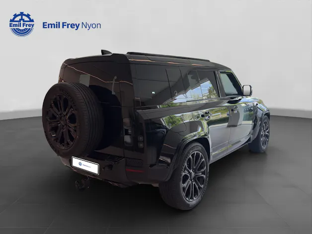 Land Rover Defender 110 4.4 V8 Octa Black