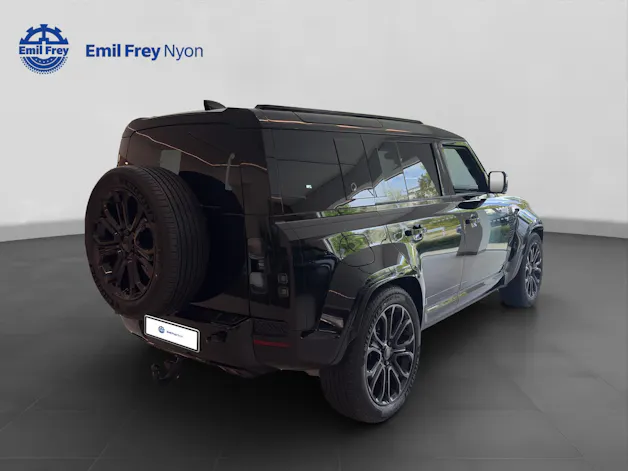 Land Rover Defender 110 4.4 V8 Octa Black