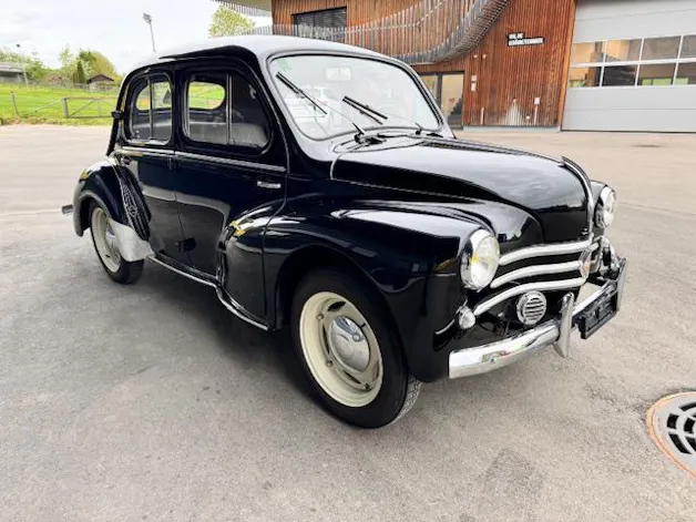 Renault 4CV Champs Elysses