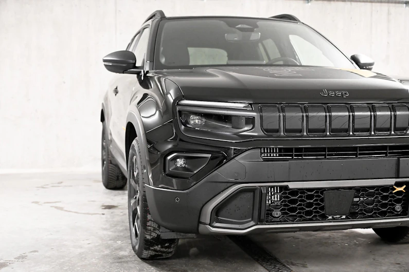 immagine del veicolo JEEP AVENGER