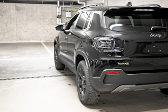 https://vehicle.imgix.net/4293473/5b9250bb-4bc3-4e44-99e8-ed4bb4af38fc.jpg