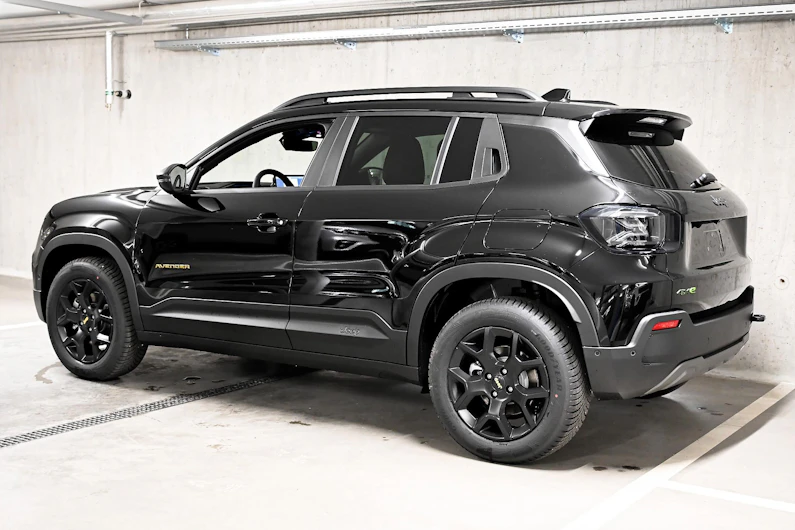 immagine del veicolo JEEP AVENGER